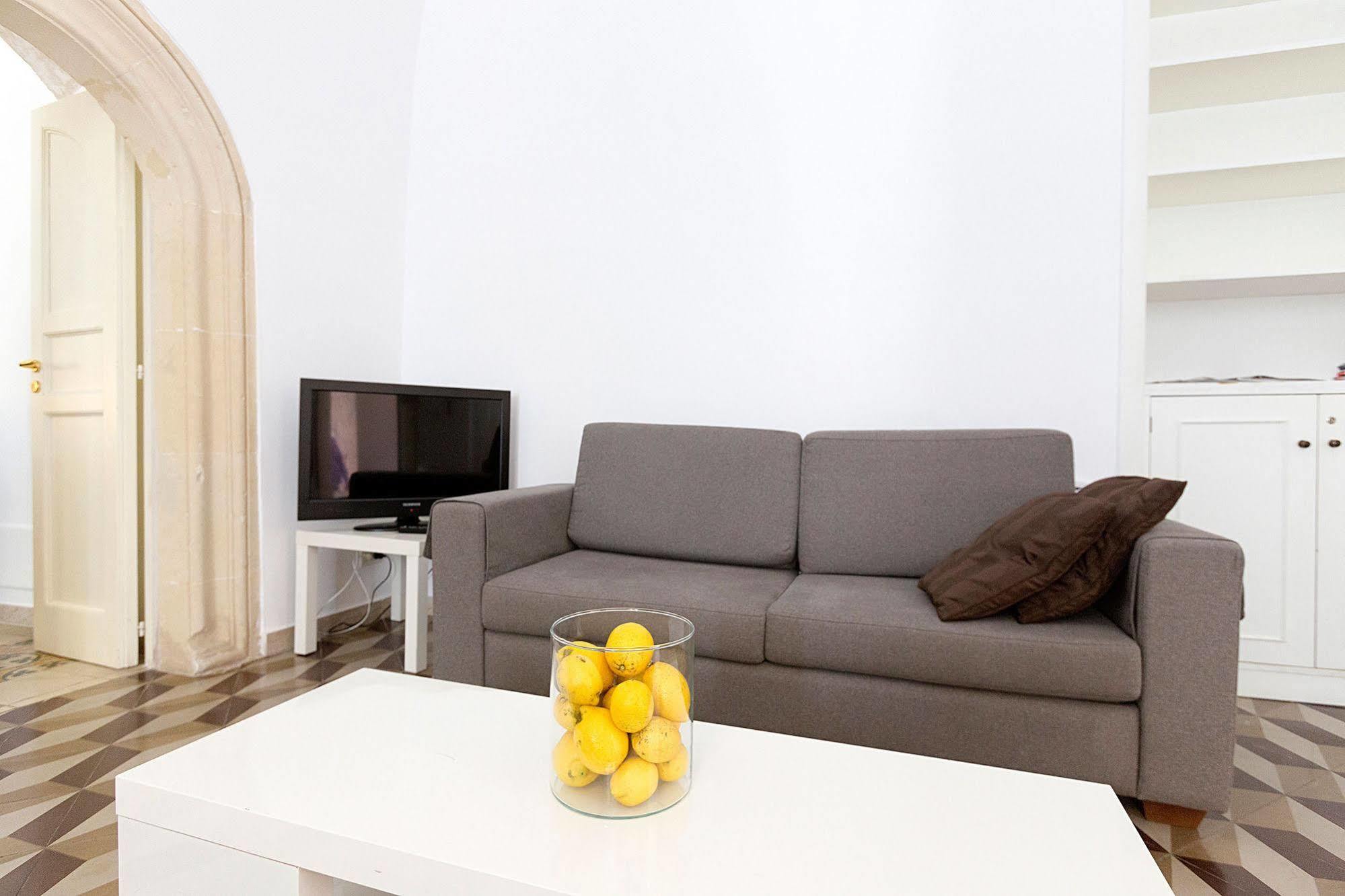 Bed and Breakfast Nonna Jole Lecce Exterior foto